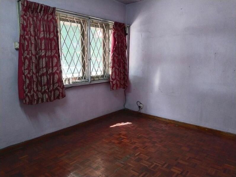 Rumah Teres 3-Tingkat untuk Dijual di Taman Sri Muda, Shah Alam oleh Chin Chee Leng - iProperty.com.my