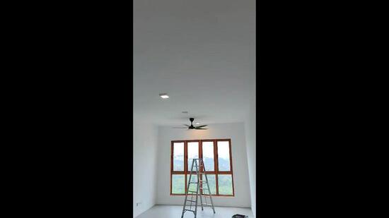 Media gallery image