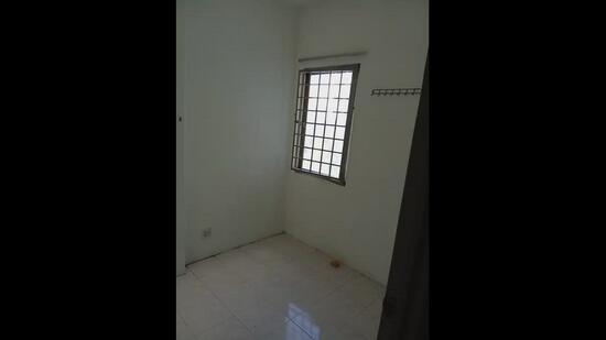Media gallery image