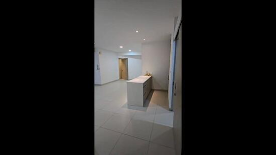 Media gallery image