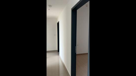 Media gallery image