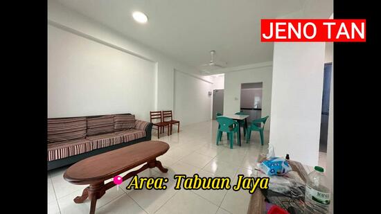 Media gallery image