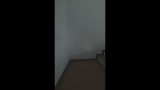Media gallery image