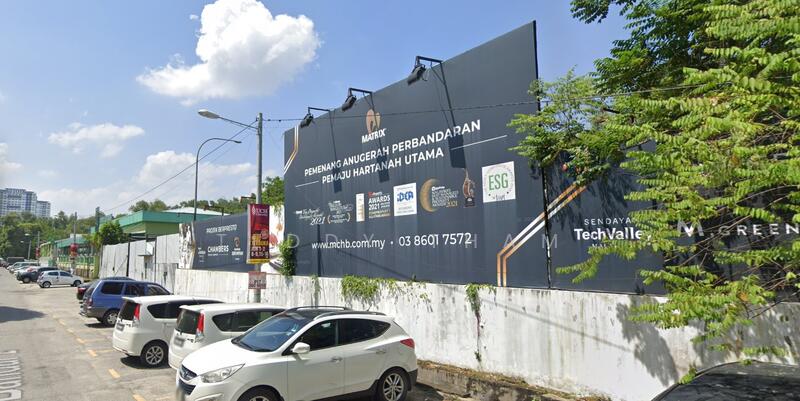 Shop for Sale in Pusat Bandar Puchong, Puchong by Teddy Tham - iProperty.com.my