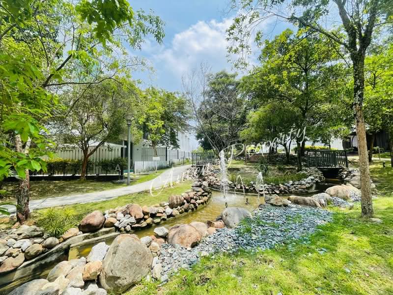 Rumah Berangkai 3.5 Tingkat untuk Dijual di Bandar Country Homes, Rawang oleh Anven Foo - iProperty.com.my