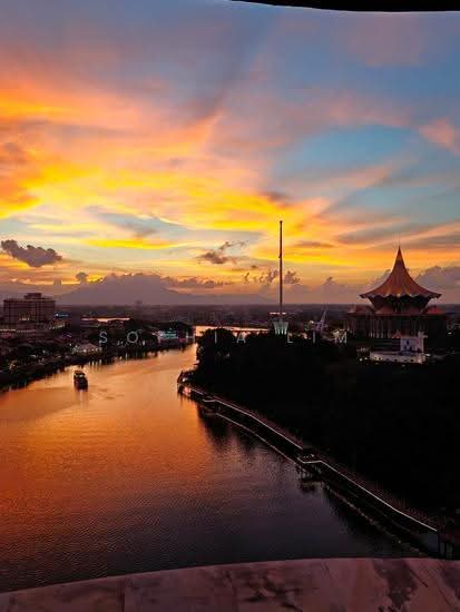 Riverbank Suites, Kuching