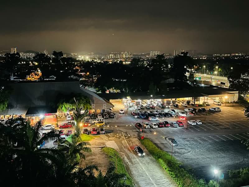 Service Residence for Rent in Serviced Residence @ The Louvre @ Country Heights by Darren Toh - iProperty.com.my