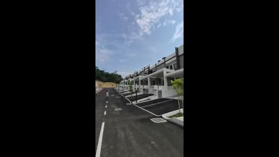 Townhouse untuk Dijual di Seri Kembangan, Balakong oleh CK Kim - iProperty.com.my