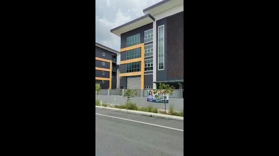 Factory untuk Disewa di Klang, Selangor oleh Phoebe Lam - iProperty.com.my