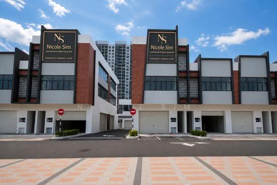 Bandar Gamuda Cove Bay Street 3-Storey End Lot To Rent, Bandar Gamuda Cove, Dengkil