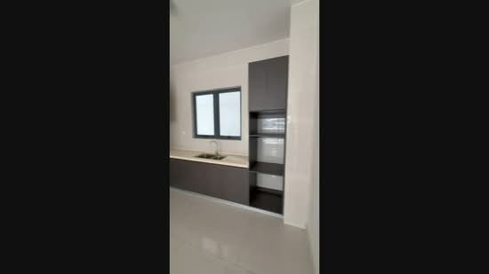 Condominium for Sale in Bay Point @ Country Garden Danga Bay by NG ZEN XI - iProperty.com.my