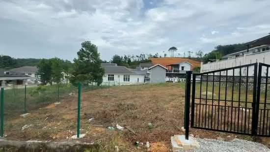 Tanah Kediaman untuk Dijual di Kampung Limau Manis, Dengkil oleh Salim Sulong - iProperty.com.my