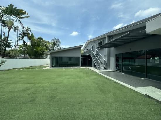 2-Storey Commercial Bungalow @ U-Thant Near KLCC, KL City Centre